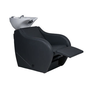フットレスト付きシャンプーチェア 1