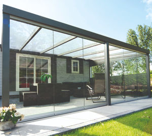 スライド式サッシ