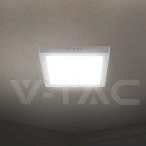 壁取り付け式LEDパネル