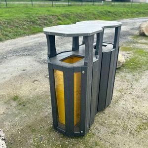 金属製ゴミ箱