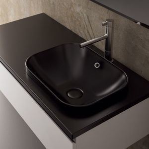 半はめ込み型洗面器