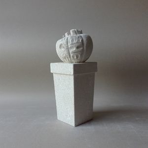 石製彫刻