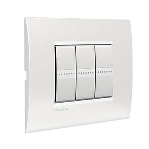 プッシュ式ボタンスイッチ