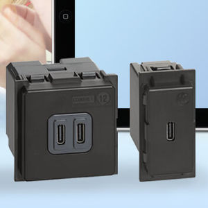 USB充電器 1