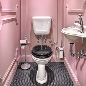 床置きトイレットロール紙保持具 1