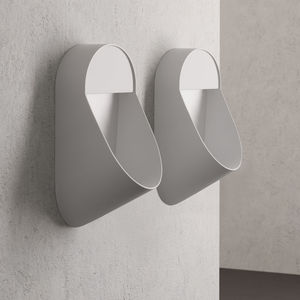 セラミック製小便器 1