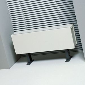 電気ヒ－タ－