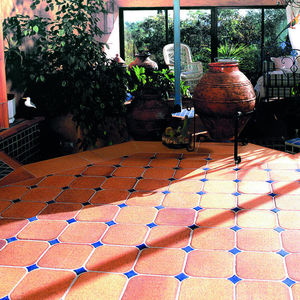 セラミック製タイル 1