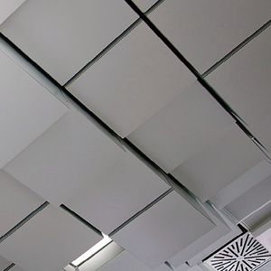 アルミニウム仮天井