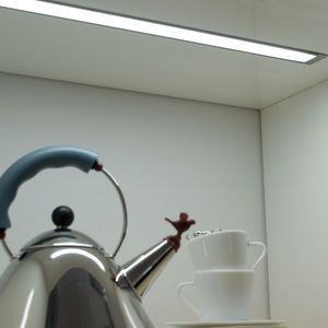 埋め込み式照明器具 1
