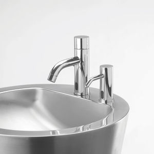 ソープディスペンサー付き混合水栓 1