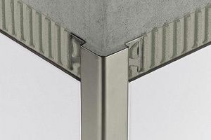 アルミニウム製エッジトリム 1