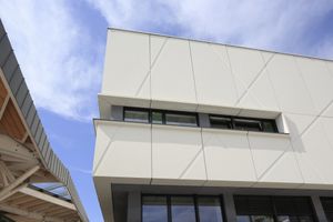 セメントガラス複合材製クラッディング / 型打ち / スムーズ / パネル型