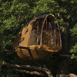 キャンバス生地庭仮小屋