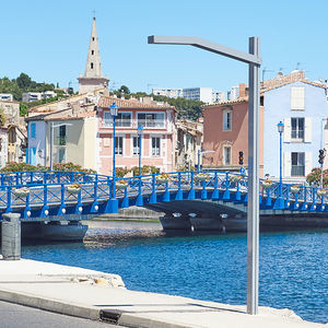 都会風街灯 1