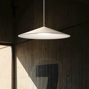 現代風シーリングライト