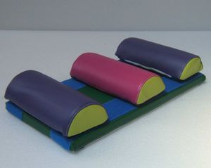 ゲームコース用気泡ゴム成形 1
