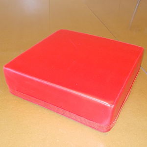ゲームコース用気泡ゴム成形 1