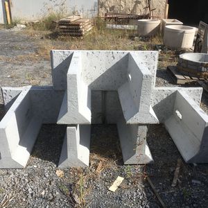 ソリッドコンクリートブロック