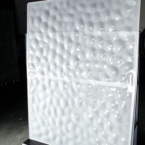 硬化ガラスパネル