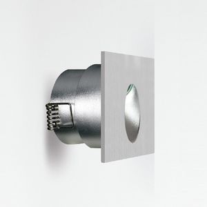 壁埋め込み式照明器具 1