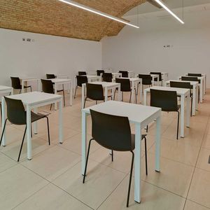 現代風教室用テーブル 1