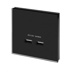 USB接続コンセント 1