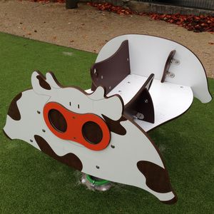 金属製スプリング遊具 1
