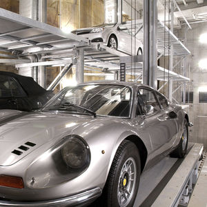 プラットフォーム付駐車システム