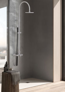 プール用屋外用シャワー 1