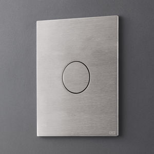 シングルトイレの水洗ボタン