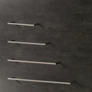 バー3本以上タオルかけ 1
