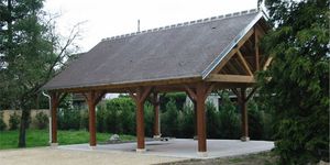 木製庭仮小屋