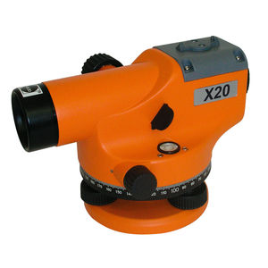 光学レベル