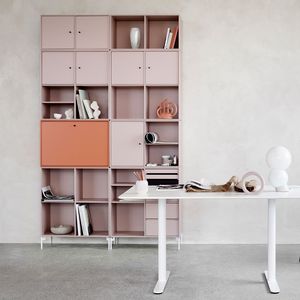 床置き収納家具