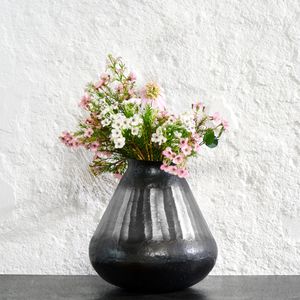 伝統的花瓶
