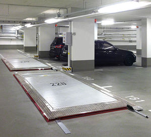 スライド式駐車場用プラットフォーム