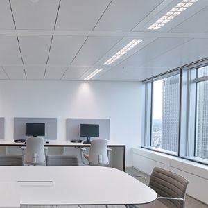 吊り下げ式照明器具