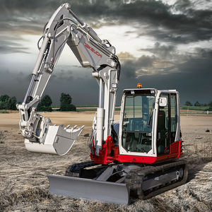 中型パワーショベル