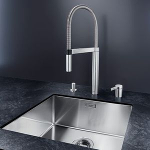 カウンタートップ混合水栓
