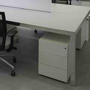 金属製オフィスユニット 1