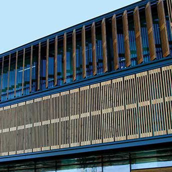 木製ブリーズ・ソレイユ - ADJUSTABLE BRISE SOLEIL WITH WOODEN BLADES - Tamiluz - 外壁用
