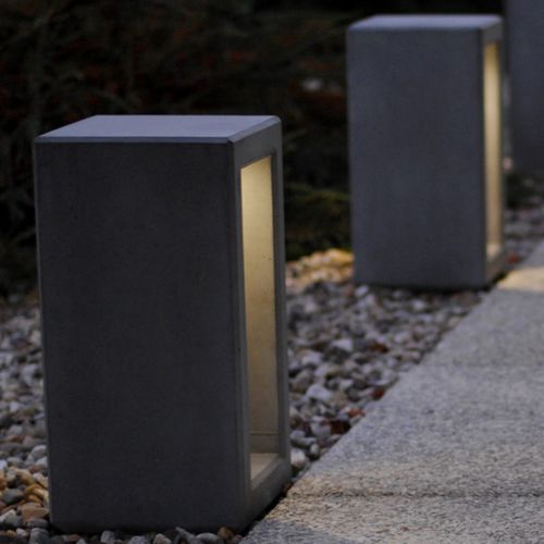 公共スペース用照明ポール - OUTLINE : 535.L - SIT Urban Design - 現代風 / コンクリート製 / LED