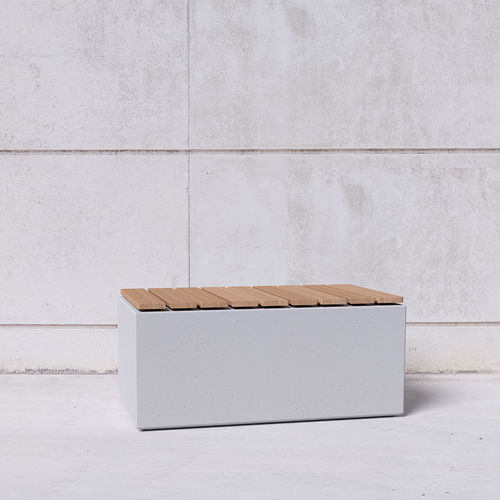 現代風公共ベンチ - Box to Box 112 W - SIT Urban Design - 木製 / コンクリート製 / 背もたれなし