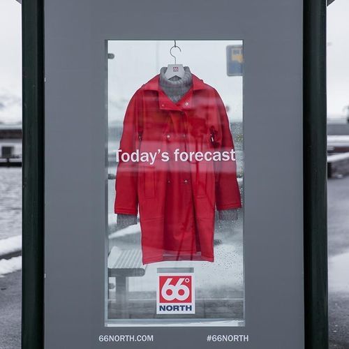 広告トーテム - JCDecaux - Mobilier Urbain - サイネージ / 装飾 / ソーラーパネル付き