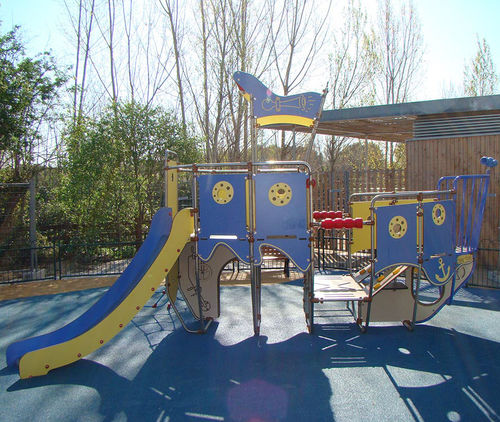 プレイグランド用プレイストラクチャー - MAGIC’COLOR® : BOAT / JMA-0500 - HUSSON INTERNATIONAL - プラスチック製 / ステンレススチール製 / HPL