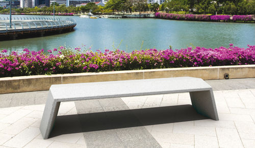 現代風公共ベンチ - BRIDGE - botton & gardiner urban furniture - 花崗岩 / 大理石