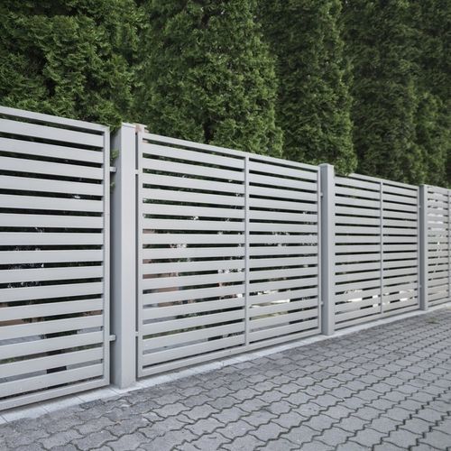 多孔金属シートフェンス - MODERN - WISNIOWSKI - ルーバー / ワイヤーメッシュ / 柵型