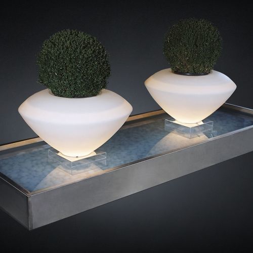 低密度ポリエチレン（PEBD）植木鉢 - TROTTY BUXUS - VGnewtrend - スチール製 / 直付け / 照明付き