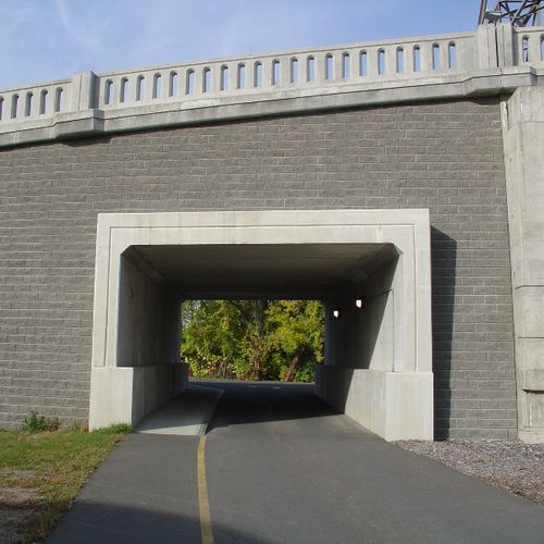 鉄筋コンクリート製セクション型トンネル - AMTRAK STATION - The Fort Miller Co.